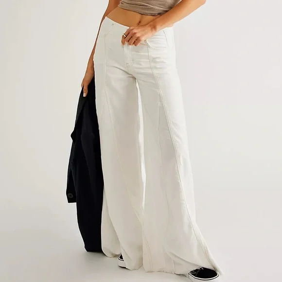 💫HP💫 NWTS FP SUPER WIDE LEG JEANS (30) - Picture 3 of 14